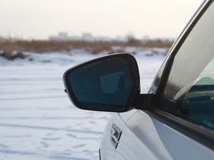 2018款 1.5T 自动旗舰型