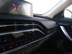 2018款 1.5T 自动旗舰型