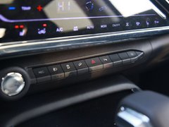 2018款 1.5T 自动旗舰型