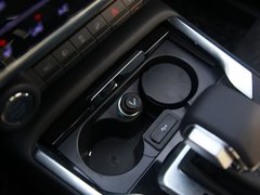 2018款 1.5T 自动旗舰型