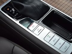 2018款 30T 智联网四驱至尊版