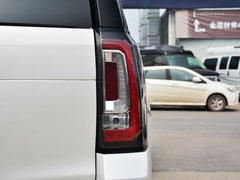 2018款 6.2L DENALI至尊长轴版 4WD