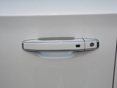 2018款 6.2L DENALI至尊长轴版 4WD