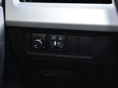 2018款 1.8TD 手动两驱智雅型