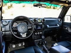 2018款 40L 2.0T 手动柴油四驱尊贵版