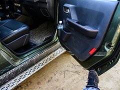 2018款 40L 2.0T 手动柴油四驱尊贵版