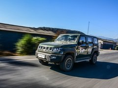 2018款 40L 2.0T 手动柴油四驱尊贵版