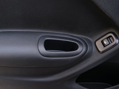2018款 1.6L 手动舒适版