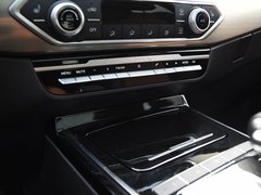 2019款 X70S 1.5T 自动坦途版
