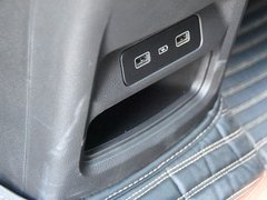 2019款 X70S 1.5T 自动坦途版