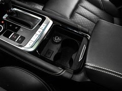 2019款 1.5T 自动尊享型 5座