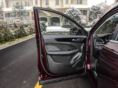 2019款 1.5T 自动尊享型 5座