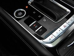2019款 1.5T 自动尊享型 5座