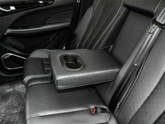 2019款 1.5T 自动尊享型 5座