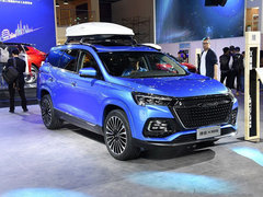 2020款 1.5T 手动发现版 7座