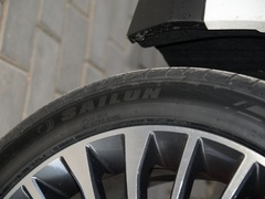 2020款 1.5T 手动发现版 7座