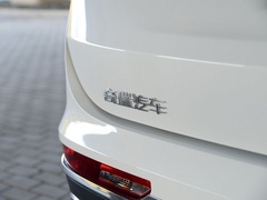 2020款 1.5T 手动发现版 7座
