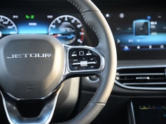2020款 1.5T 手动发现版 7座