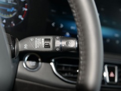 2020款 1.5T 手动发现版 7座