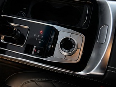 2020款 1.5T 手动发现版 7座