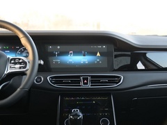 2020款 1.5T 手动发现版 7座