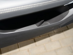 2020款 1.5T 手动发现版 7座