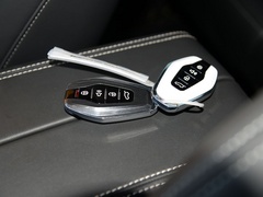 2020款 1.5T 手动发现版 7座