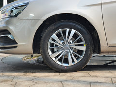 2018款 1.5L CVT尊贵型