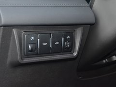 2018款 1.5L CVT尊贵型