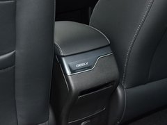 2018款 1.5L CVT尊贵型