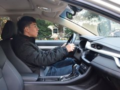 2018款 1.5L CVT尊贵型