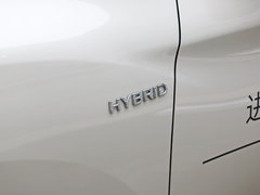 2018款 2.5 S/C Hybrid 两驱冠军家庭版