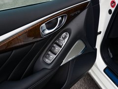 2018款 2.0T 豪华运动版 国V