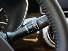 2018款 1.5L CVT尊贵版