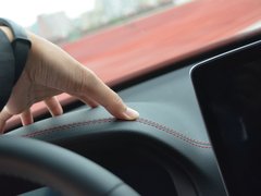 2018款 DM 2.0T 全时四驱智联创世版 7座 国V