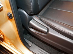2018款 2.5L 自动四驱旗舰版
