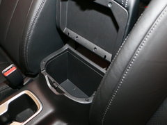 2018款 2.5L 自动四驱旗舰版