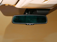2018款 2.5L 自动四驱旗舰版