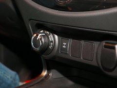 2018款 2.5L 自动四驱旗舰版