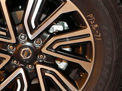2018款 2.5L 自动四驱旗舰版