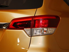 2018款 2.5L 自动四驱旗舰版