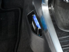 2018款 2.5L 自动四驱旗舰版