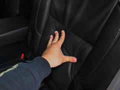 2018款 2.5L 自动四驱旗舰版