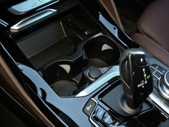 2019款 xDrive25i M越野套装