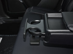 2018款 2.0T 两驱尊享版