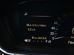 2018款 2.0T 两驱尊享版