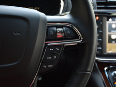 2018款 2.0T 两驱尊享版