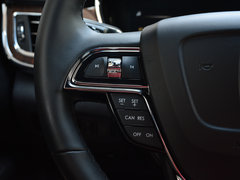 2018款 2.0T 两驱尊享版