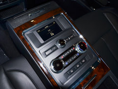 2018款 2.0T 两驱尊耀版