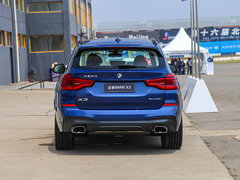 2018款 xDrive30i 尊享型 M运动套装